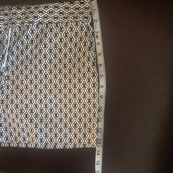 Joe Fresh black and white shorts Sz 10 - Picture 4 of 8